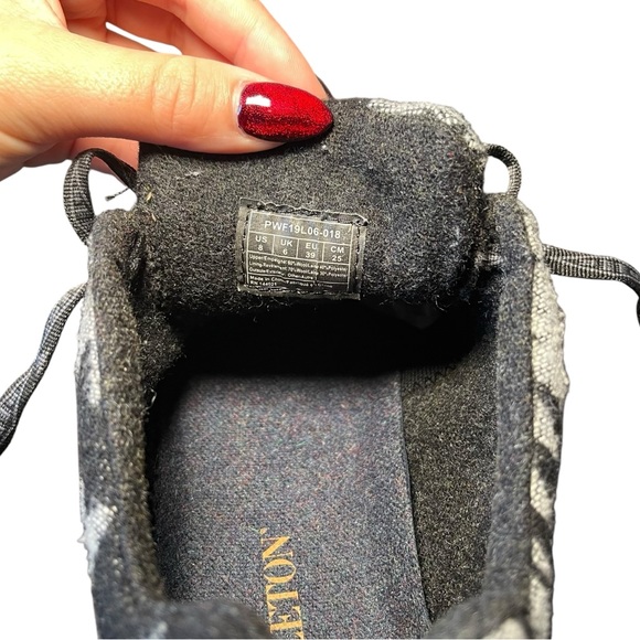 Pendleton Aztec Wool Lace Up Sneakers Size Women’s 8 - Picture 12 of 12